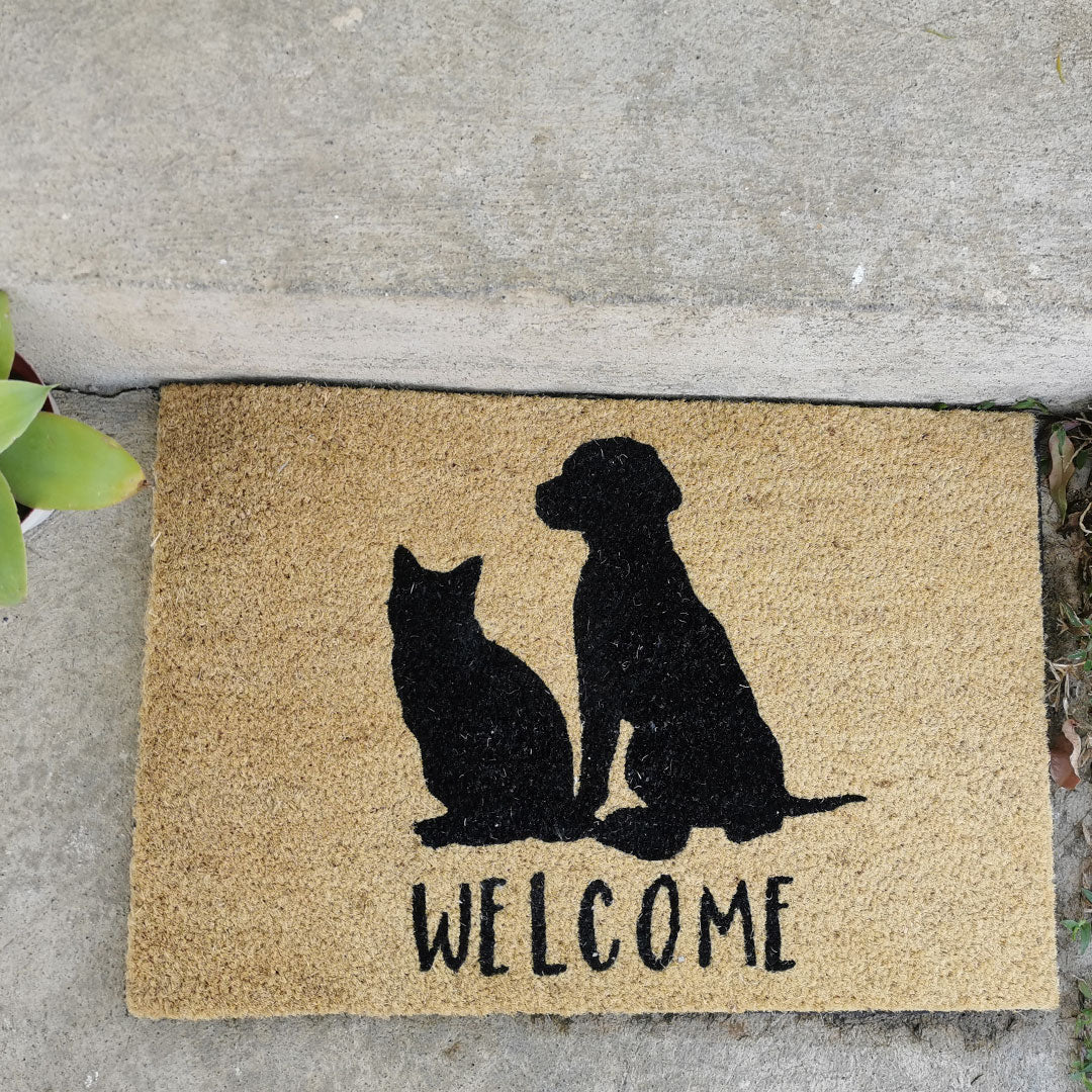 Pets Welcome Doormat